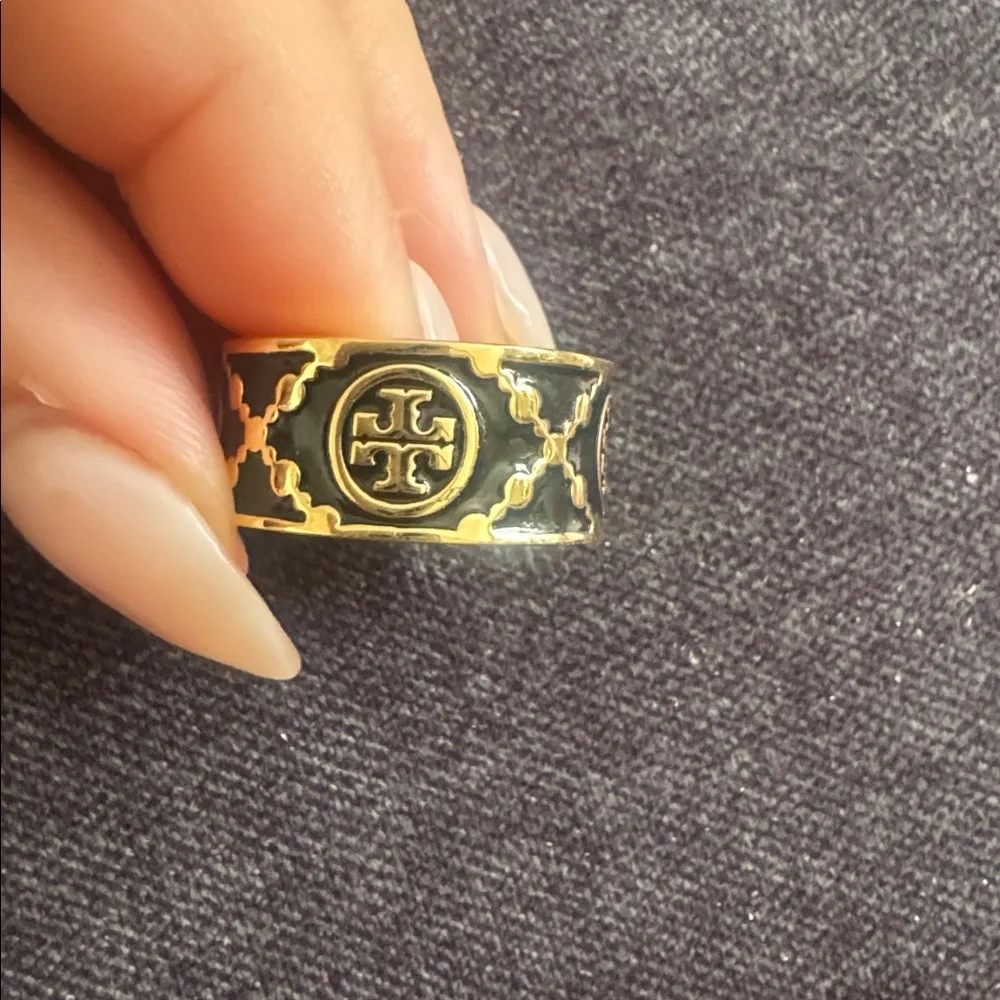 Tory Burch • T Monogram Black Enamel Ring. $129 NEW